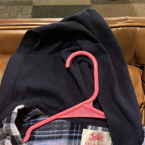 Justice XS 5/6 Flannel Girls hoodie. - Picture 5 of 6